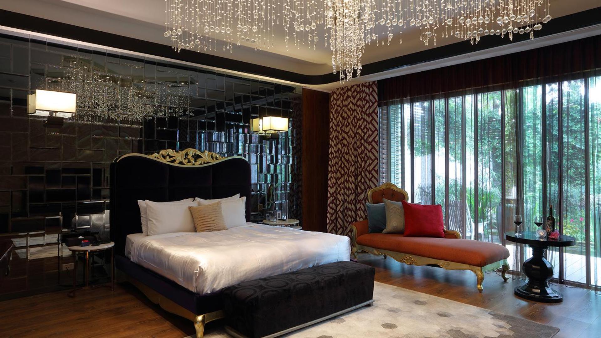 Mulan Motel Taichung Luaran gambar