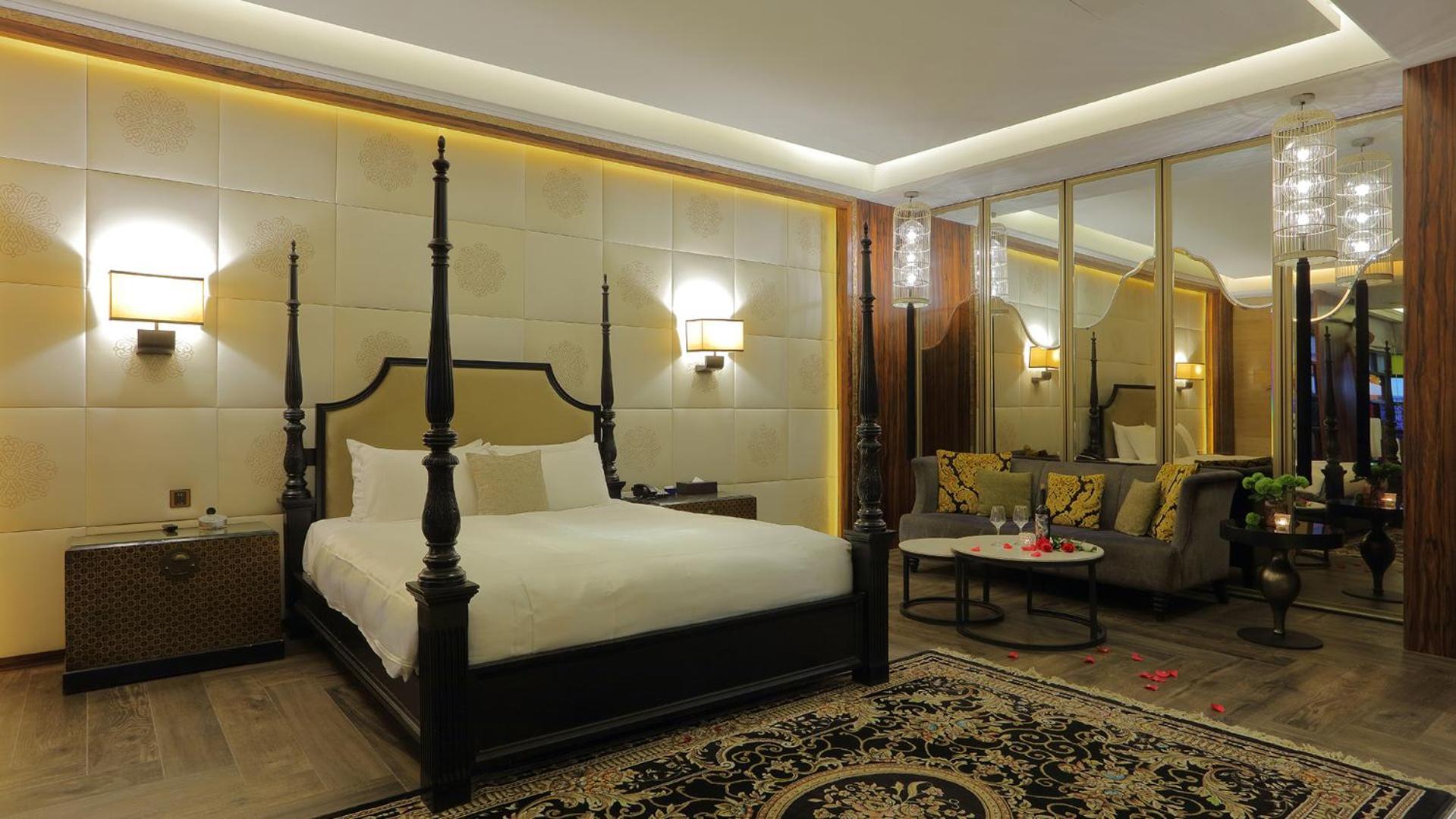 Mulan Motel Taichung Luaran gambar