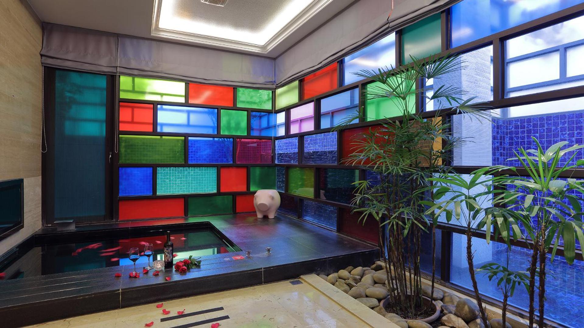Mulan Motel Taichung Luaran gambar