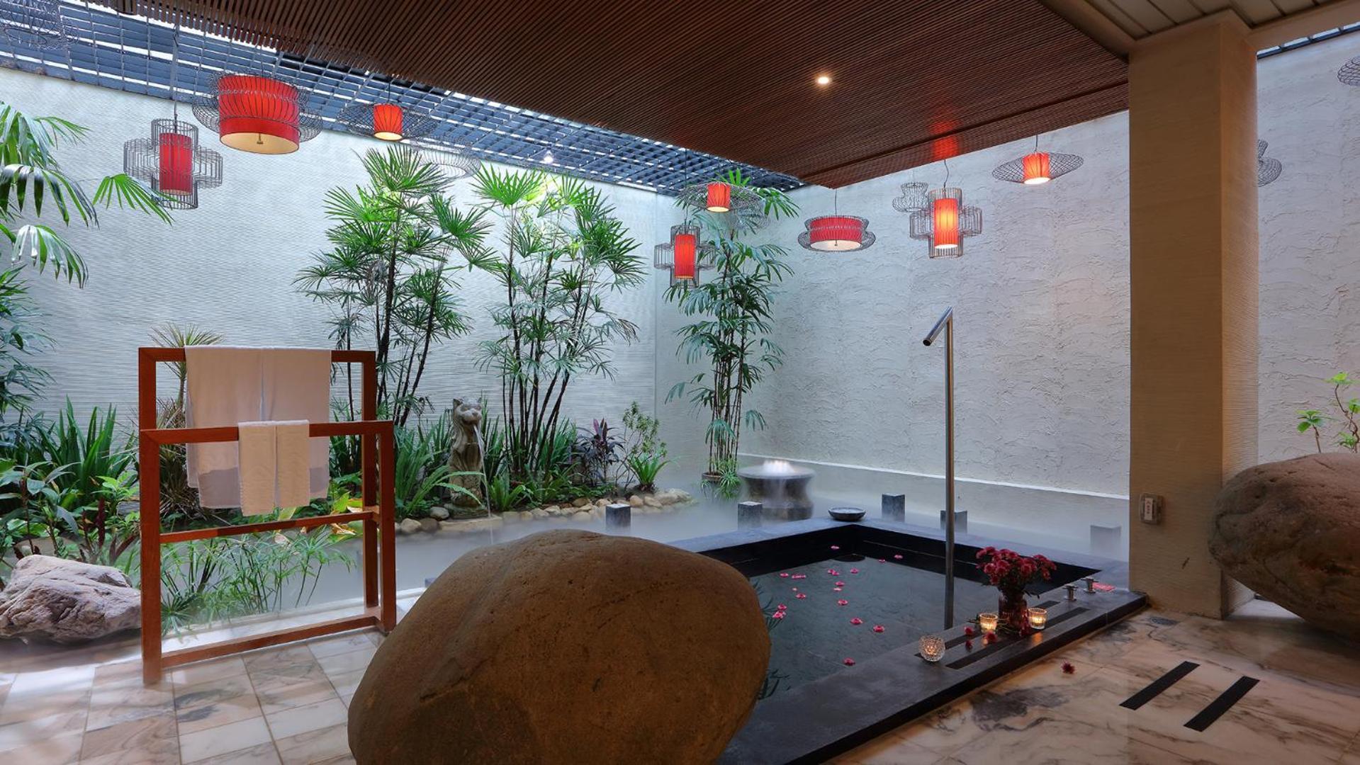 Mulan Motel Taichung Luaran gambar