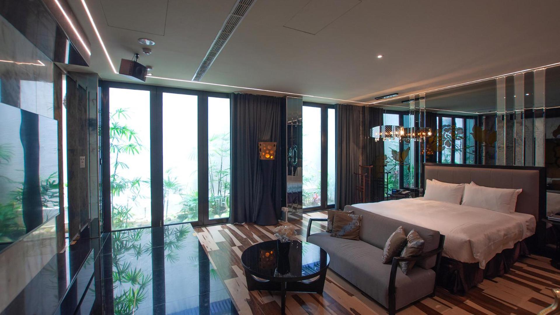 Mulan Motel Taichung Luaran gambar