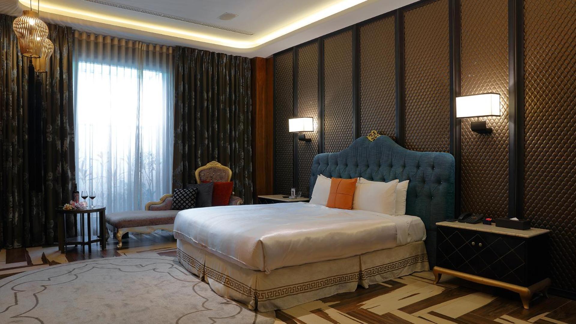 Mulan Motel Taichung Luaran gambar