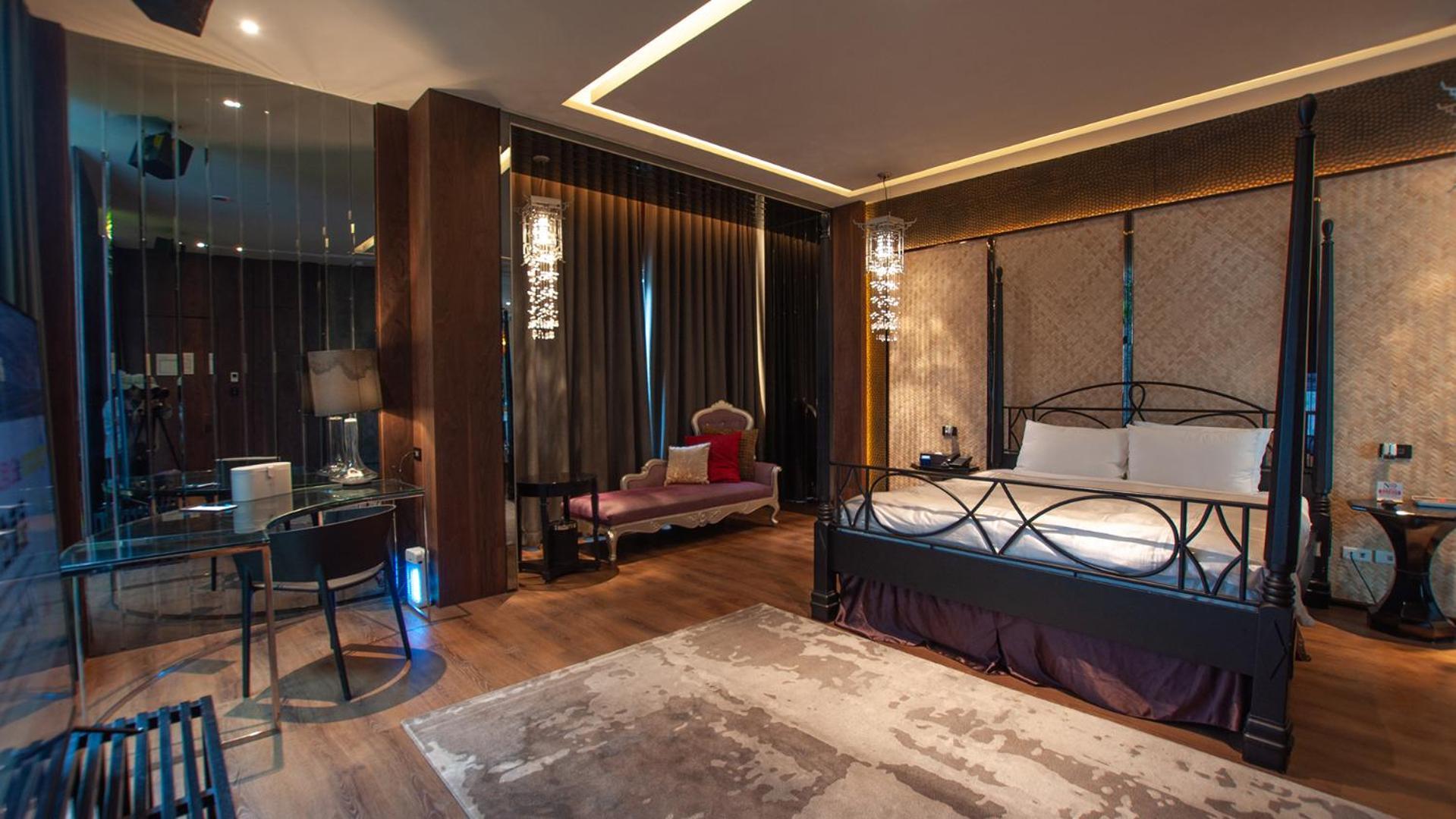 Mulan Motel Taichung Luaran gambar